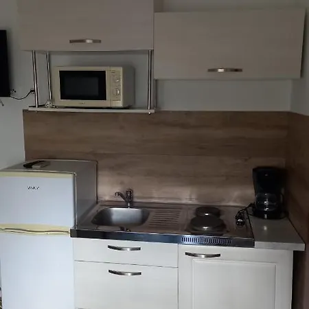 Garfild 2 Guest house Novi Vinodolski