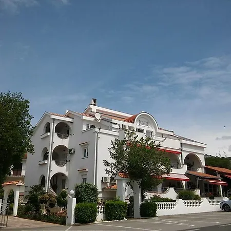 Garfild 2 Novi Vinodolski