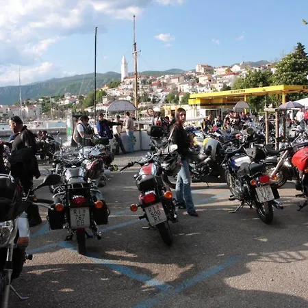 Pensjonat Garfild 2 3*