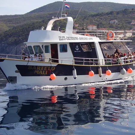 Gostinjska kuća Garfild 2 3*