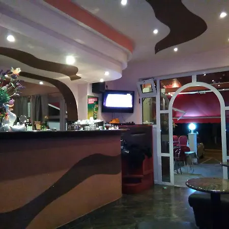 Garfild 2 Гостевой дом